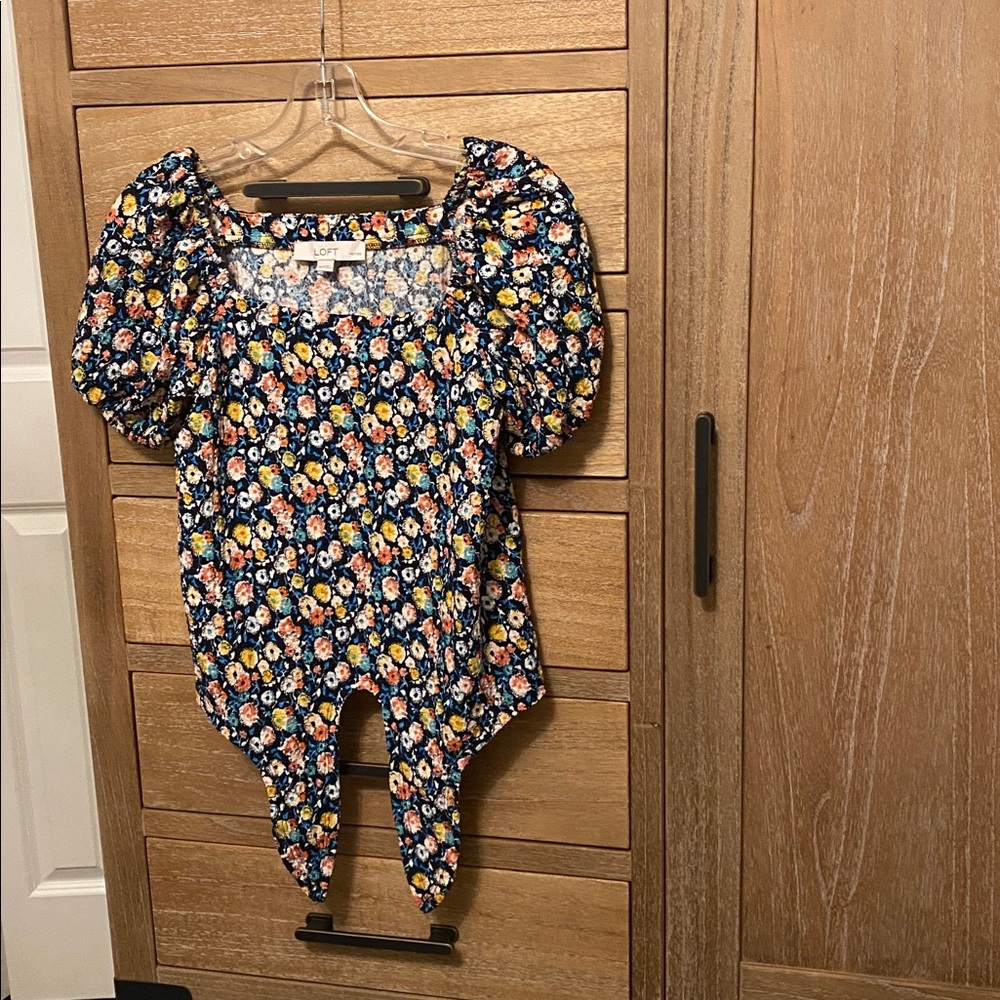 LOFT Petite Tie Wrap Multicolor Floral Top